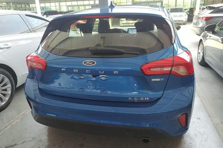 Used Ford Focus 2019 Hatchback EcoBoost 180 Automatic Trendy Model Rear