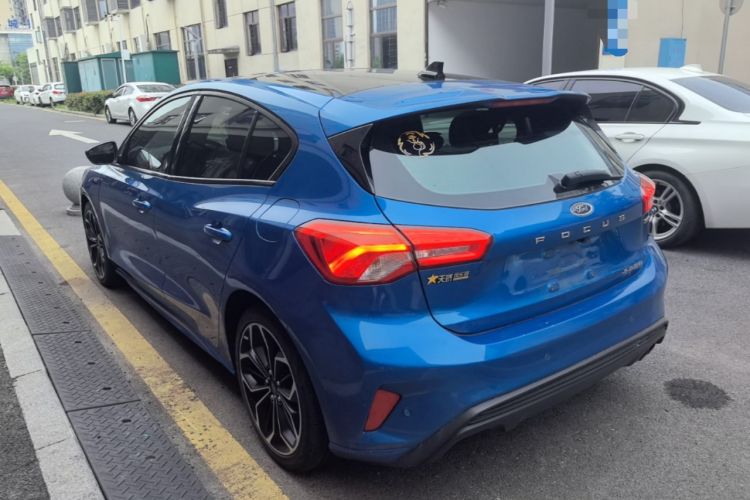 Used Ford Focus 2019 Hatchback EcoBoost 180 Automatic ST Line Rear Left 45 Deg