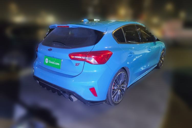 Used Ford Focus 2019 Hatchback 1.5L Manual FENGYUE Model China V Standard Rear Right 45 Deg