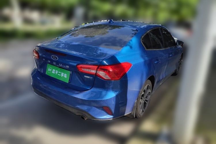 Used Ford Focus 2019 Sedan EcoBoost 180 Automatic Trend Edition Rear Right 45 Deg