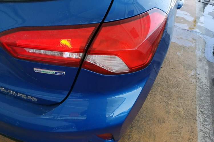 Used Ford Focus 2019 Hatchback EcoBoost 180 Automatic Trendy Model Right Rear Taillight