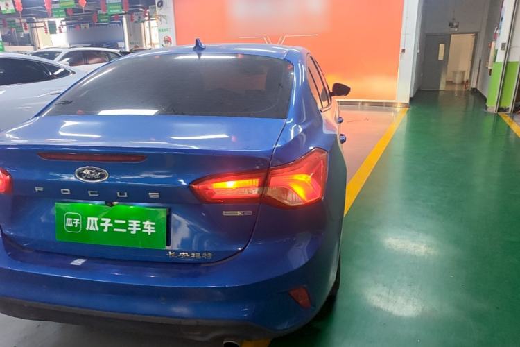 Used Ford Focus 2019 Sedan EcoBoost 180 Automatic Trend Edition Right Rear Taillight