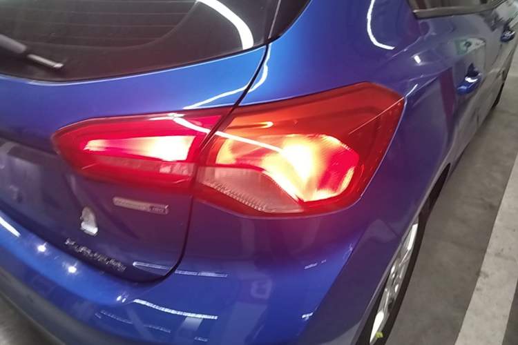 Used Ford Focus 2019 Hatchback EcoBoost 180 Automatic Trendy Model Right Rear Taillight