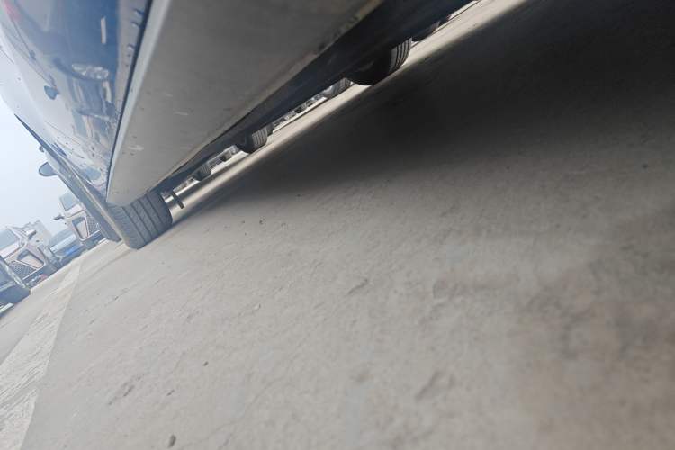 Used Ford Focus 2019 Sedan EcoBoost 180 Automatic Trend Edition Right Side Sill
