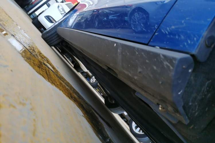 Used Ford Focus 2019 Hatchback EcoBoost 180 Automatic Trendy Model Right Side Sill
