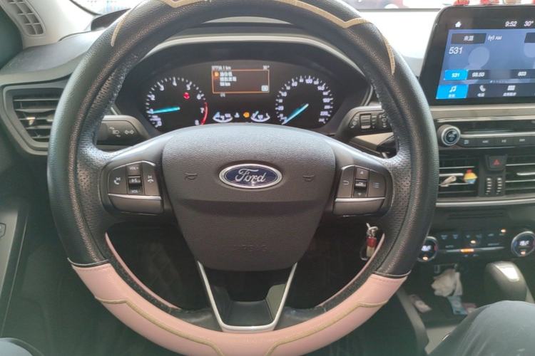 Used Ford Focus 2019 Hatchback 1.5L Automatic Trendy Version China VI Standard Steering Wheel