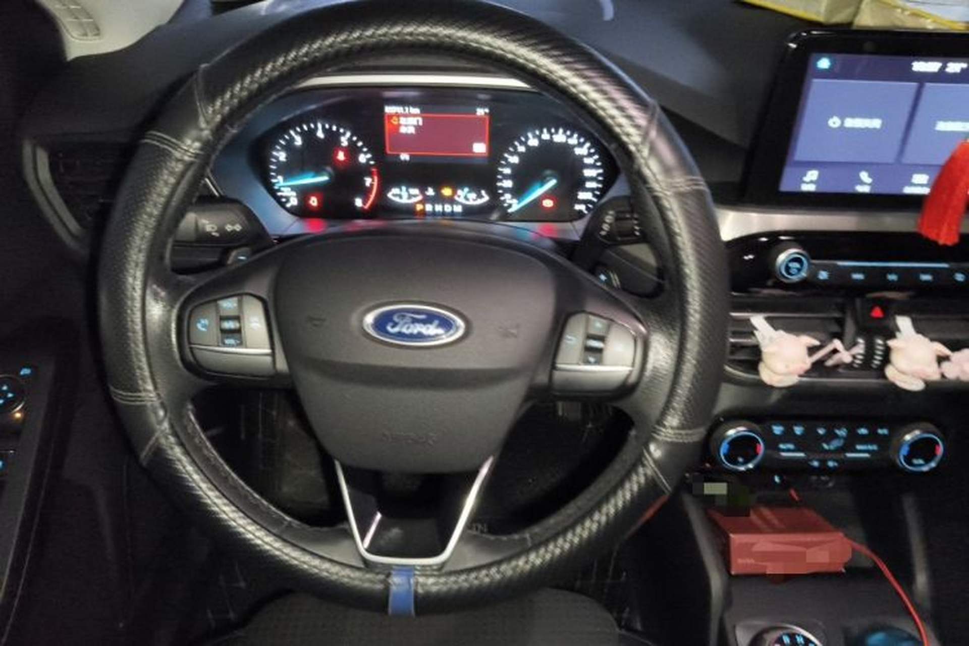 Used Ford Focus 2019 Hatchback EcoBoost 180 Automatic Trendy Model Steering Wheel