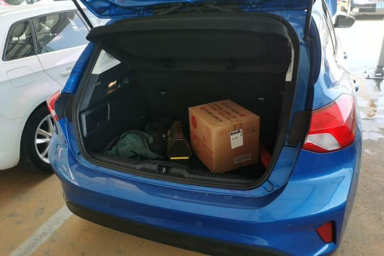 Used Ford Focus 2019 Hatchback EcoBoost 180 Automatic Trendy Model Trunk