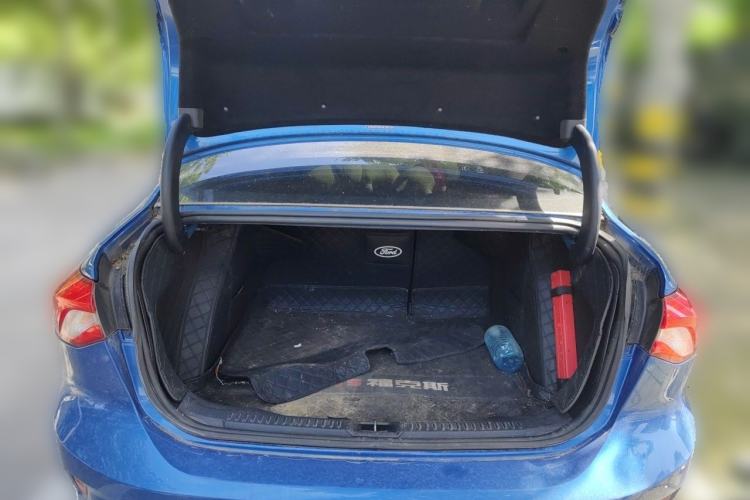 Used Ford Focus 2019 Sedan EcoBoost 180 Automatic Trend Edition Trunk