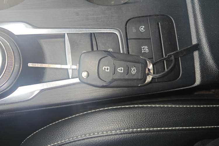 Used Ford Focus 2019 Sedan EcoBoost 180 Automatic Trend Edition Vehicle Key