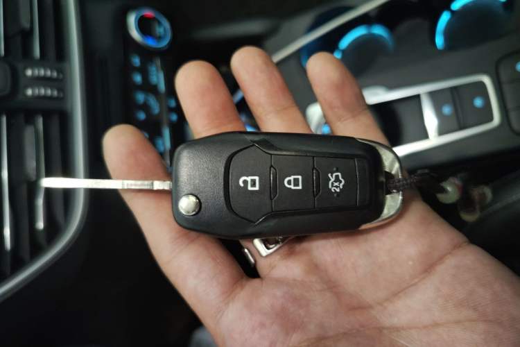 Used Ford Focus 2019 Sedan EcoBoost 180 Automatic Trend Edition Vehicle Key