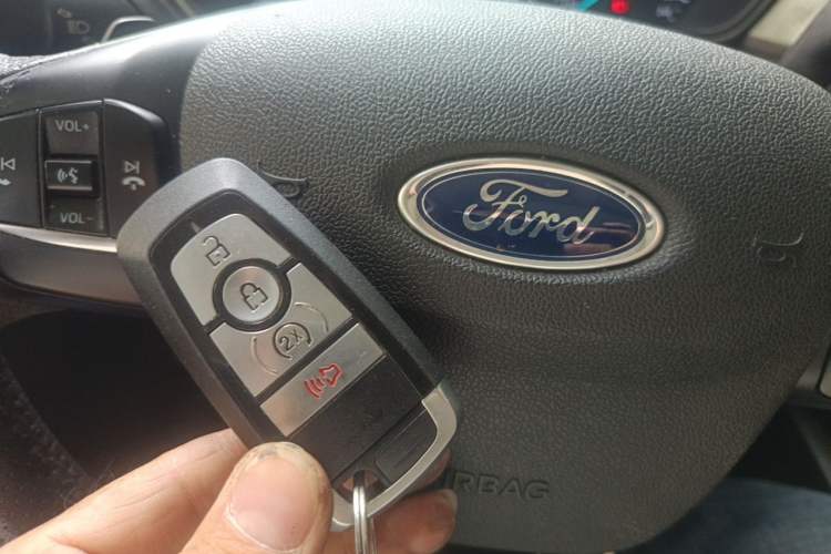 Used Ford Focus 2019 Sedan EcoBoost 180 Automatic Trend Edition Vehicle Key