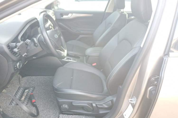 Used Ford Focus 2019 Hatchback EcoBoost 180 Automatic Trendy Model Left Front Seat