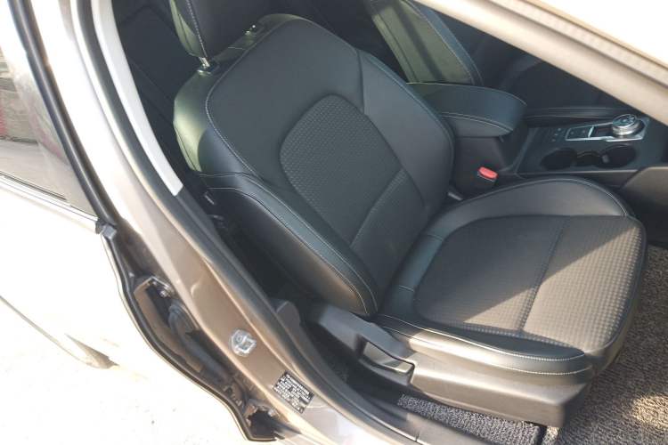 Used Ford Focus 2019 Hatchback EcoBoost 180 Automatic Trendy Model Right Front Seat
