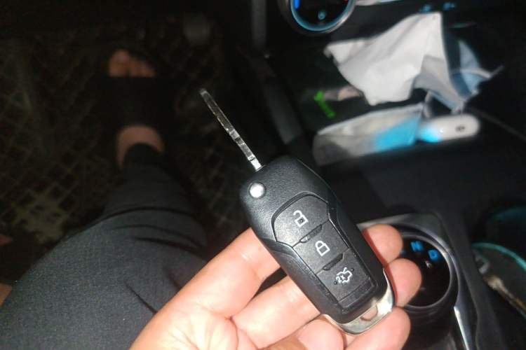 Used Ford Focus 2019 Hatchback EcoBoost 180 Automatic Trendy Model Vehicle Key