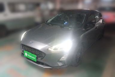 Used Ford Focus 2019 Hatchback EcoBoost 180 Automatic Trendy Model