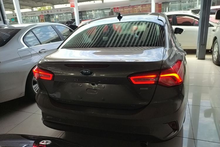 Used Ford Focus 2019 Sedan EcoBoost 180 Automatic Titanium Edition Rear