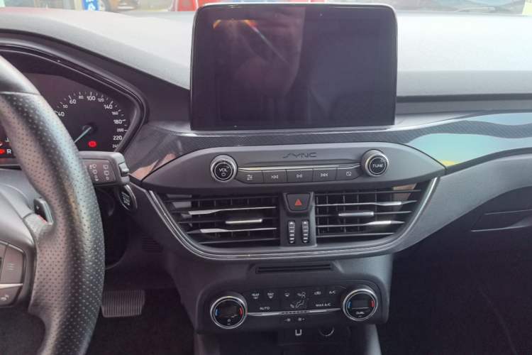 Used Ford Focus 2019 Hatchback EcoBoost 180 Automatic ST Line Audio And AC Panel