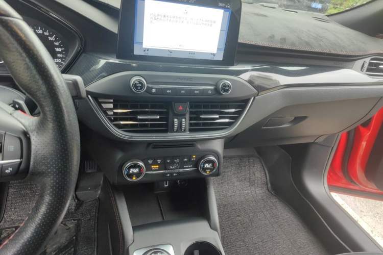 Used Ford Focus 2019 Sedan EcoBoost 180 Automatic ST Line Audio And AC Panel