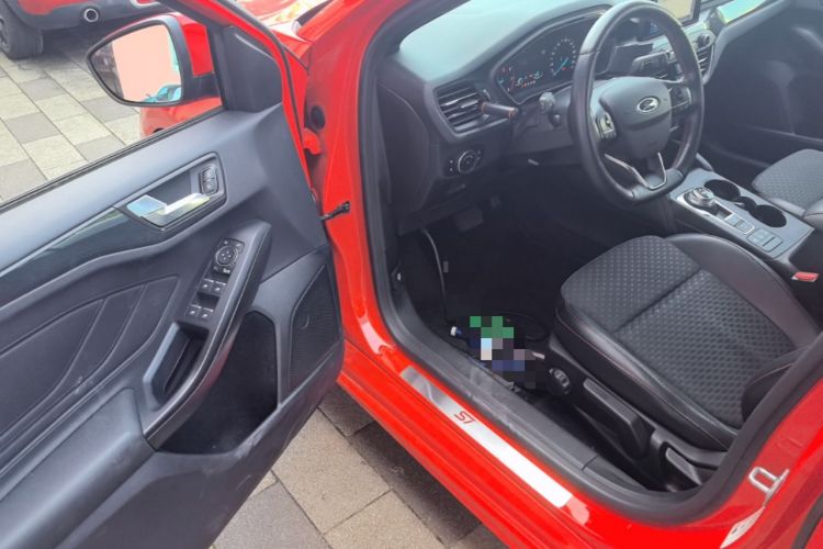 Used Ford Focus 2019 Hatchback EcoBoost 180 Automatic ST Line Driver Seat