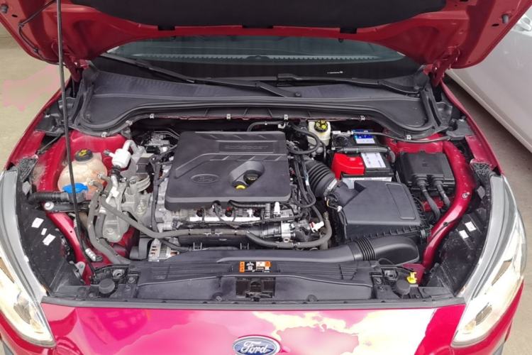 Used Ford Focus 2019 Sedan EcoBoost 180 Automatic Trend Edition Engine Bay