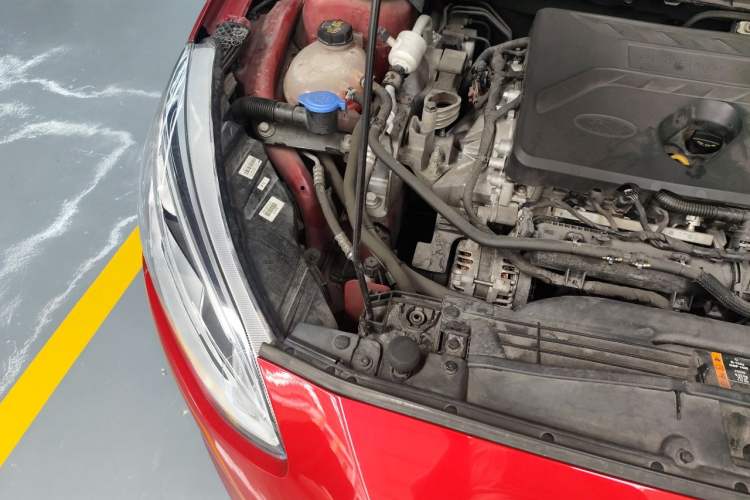 Used Ford Focus 2019 Sedan EcoBoost 180 Automatic Trend Edition Engine Bay Right