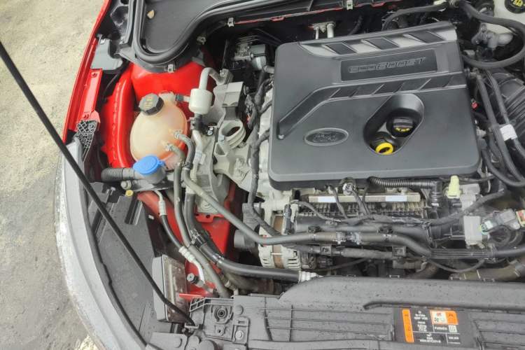 Used Ford Focus 2019 Sedan EcoBoost 180 Automatic ST Line Engine Bay Right