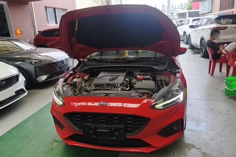 Used Ford Focus 2019 Sedan EcoBoost 180 Automatic ST Line Engine Bay