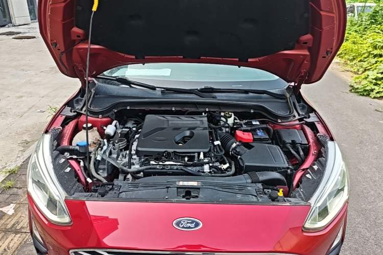 Used Ford Focus 2019 Sedan EcoBoost 180 Automatic Trend Edition Engine Bay