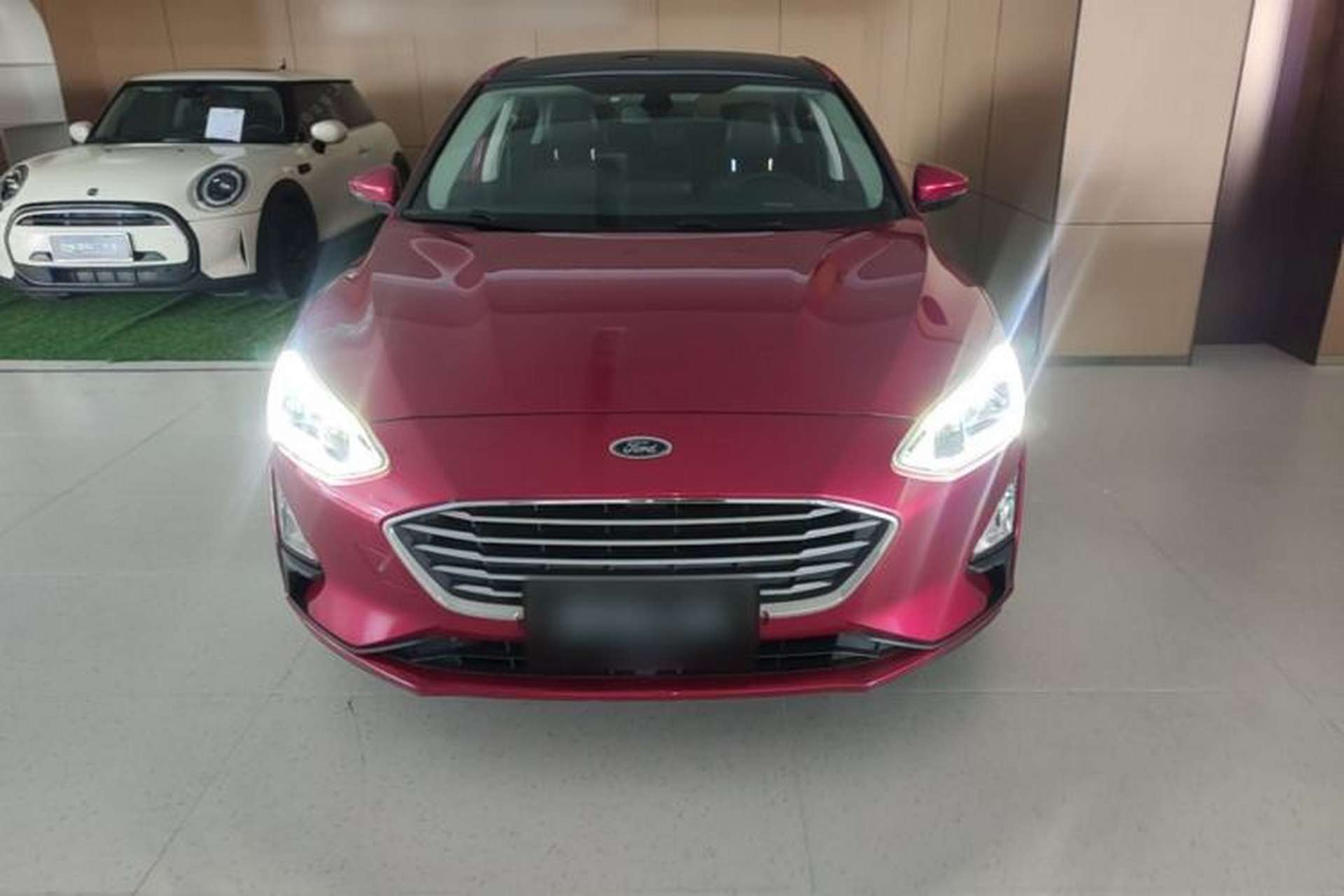 Used Ford Focus 2019 Sedan EcoBoost 125 Automatic Trendy Model China VI Standard Front