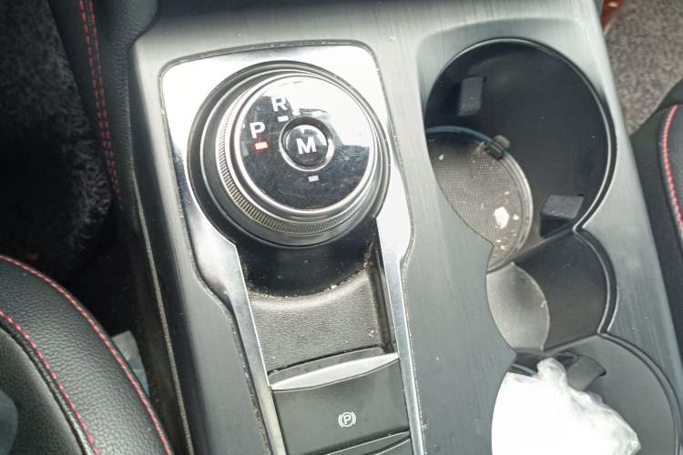 Used Ford Focus 2019 Hatchback EcoBoost 180 Automatic ST Line Gear Lever