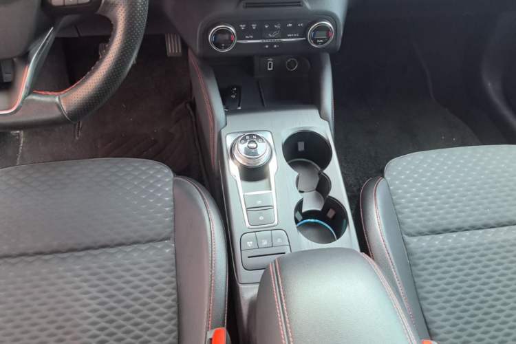 Used Ford Focus 2019 Hatchback EcoBoost 180 Automatic ST Line Gear Lever