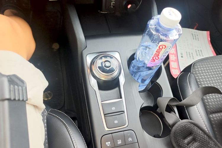 Used Ford Focus 2019 Hatchback EcoBoost 180 Automatic Trendy Model Gear Lever