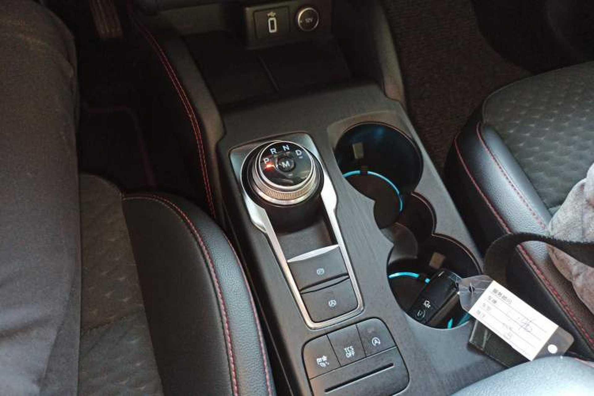 Used Ford Focus 2019 Hatchback EcoBoost 180 Automatic ST Line Gear Lever