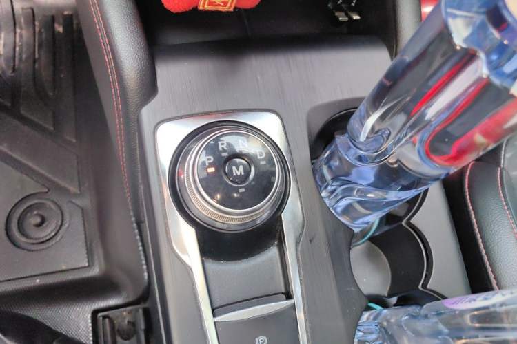 Used Ford Focus 2019 Hatchback EcoBoost 180 Automatic ST Line Gear Lever