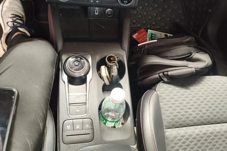 Used Ford Focus 2019 Sedan EcoBoost 180 Automatic ST Line Gear Lever