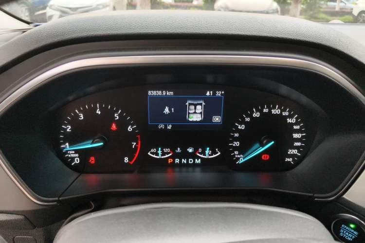 Used Ford Focus 2019 Hatchback EcoBoost 180 Automatic Titanium Edition Instrument Cluster