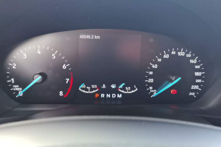Used Ford Focus 2019 Sedan EcoBoost 180 Automatic Trend Edition Instrument Cluster