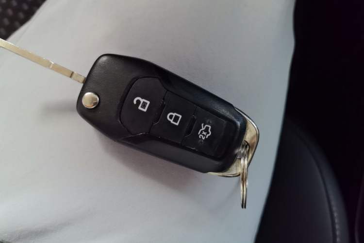 Used Ford Focus 2019 Sedan EcoBoost 180 Automatic Trend Edition Interior 1