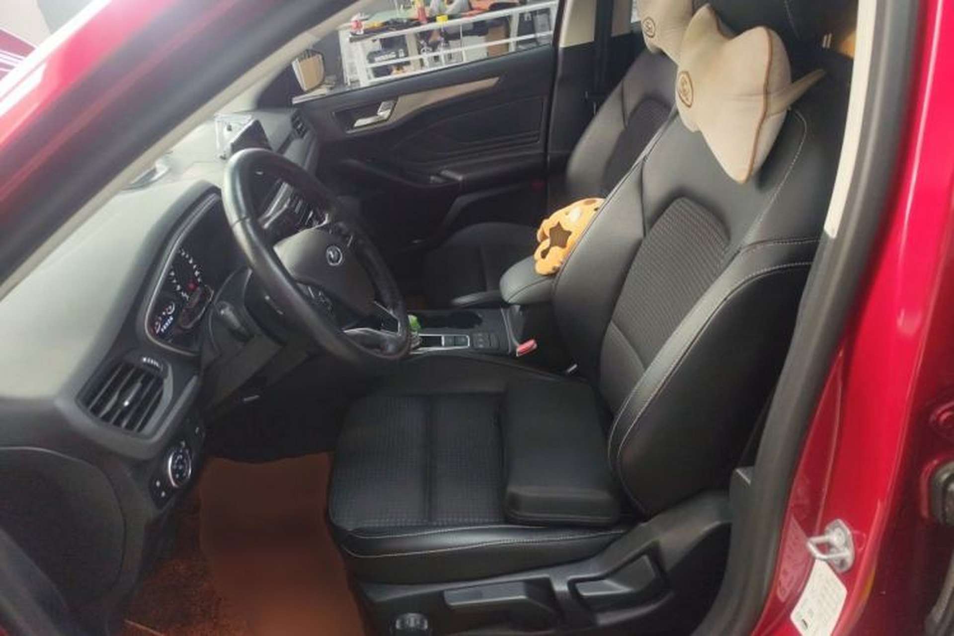 Used Ford Focus 2019 Sedan EcoBoost 180 Automatic Trend Edition Left Front Seat