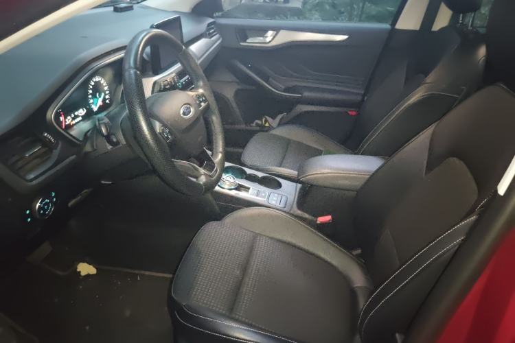 Used Ford Focus 2019 Hatchback 1.5L Automatic Trendy Version China VI Standard Left Front Seat