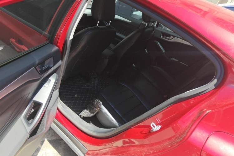 Used Ford Focus 2019 Hatchback 1.5L Automatic Sharp Edition China V Standard Left Rear Seat