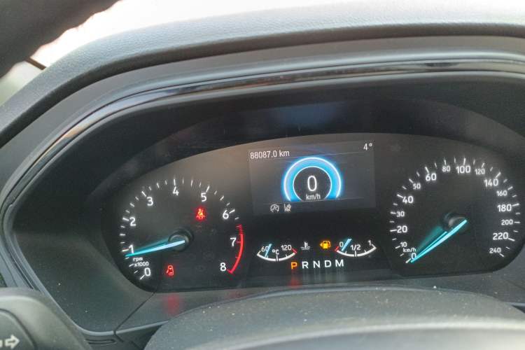 Used Ford Focus 2019 Sedan EcoBoost 180 Automatic ST Line Odometer Close Up