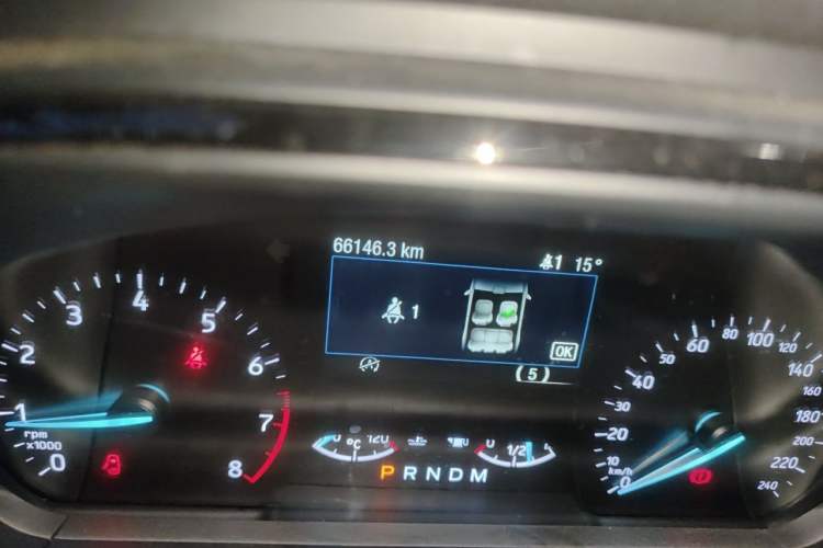 Used Ford Focus 2019 Hatchback EcoBoost 180 Automatic ST Line Odometer Close Up