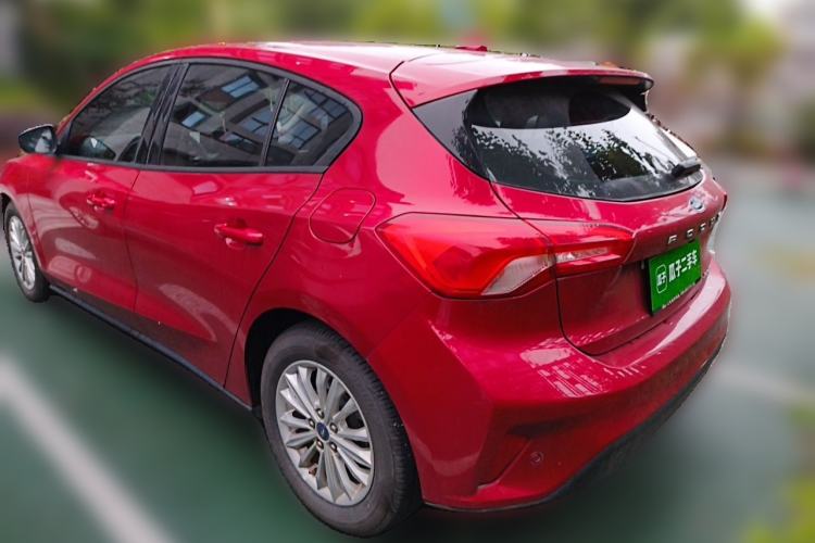 Used Ford Focus 2019 Hatchback EcoBoost 180 Automatic Trendy Model Rear Left 45 Deg