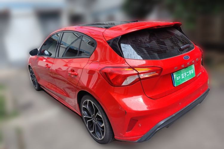 Used Ford Focus 2019 Hatchback EcoBoost 180 Automatic ST Line Rear Left 45 Deg
