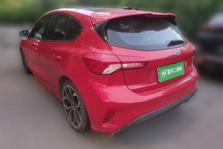 Used Ford Focus 2019 Hatchback EcoBoost 180 Automatic ST Line Rear Left 45 Deg