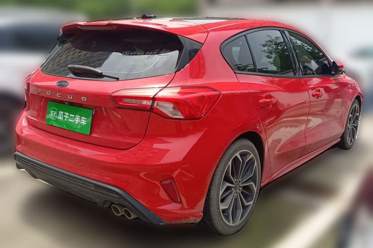Used Ford Focus 2019 Hatchback EcoBoost 180 Automatic ST Line Rear Right 45 Deg