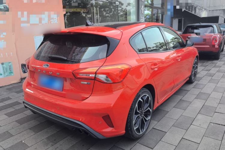 Used Ford Focus 2019 Hatchback EcoBoost 180 Automatic ST Line Rear Right 45 Deg