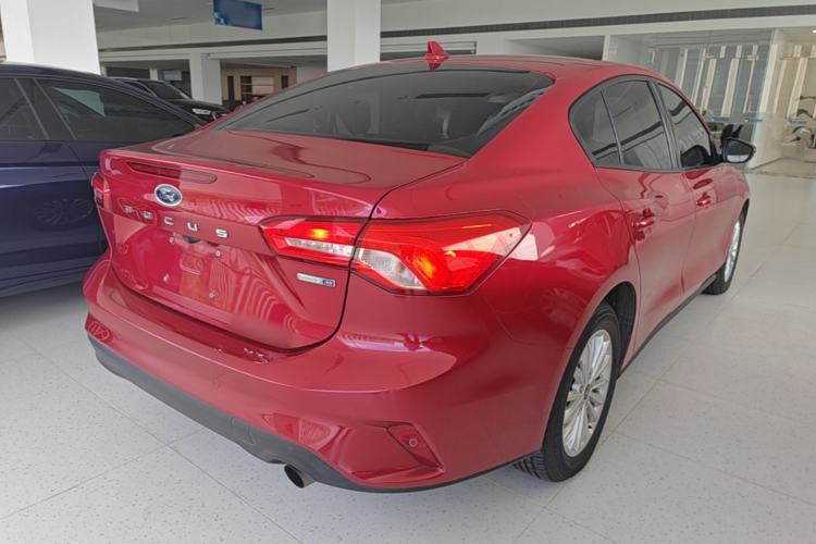 Used Ford Focus 2019 Sedan EcoBoost 125 Automatic Trendy Model China VI Standard Rear Right 45 Deg